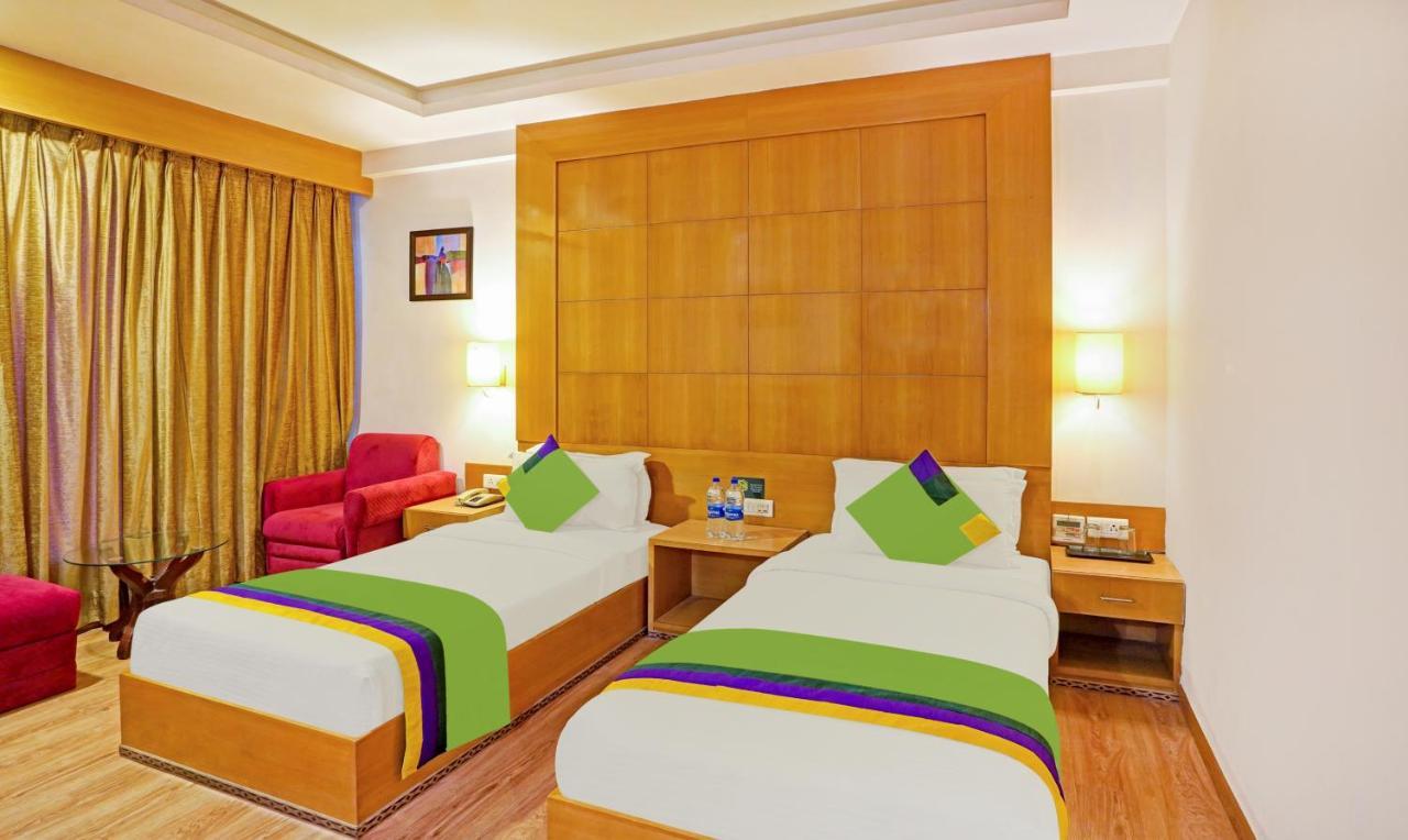 Treebo Royal Cm - City Center 3*